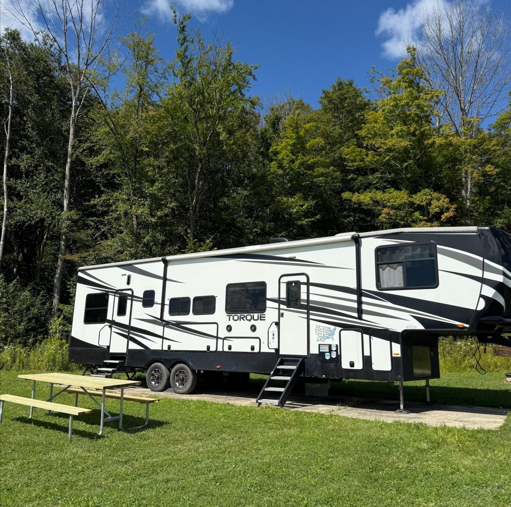 Bear Creek Lake Resort | RV Seasonal Sites Available in Cattaraugus County, NY